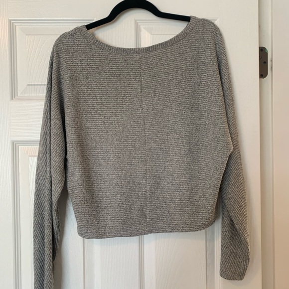 Garage | light grey knit sweater - Picture 2 of 4